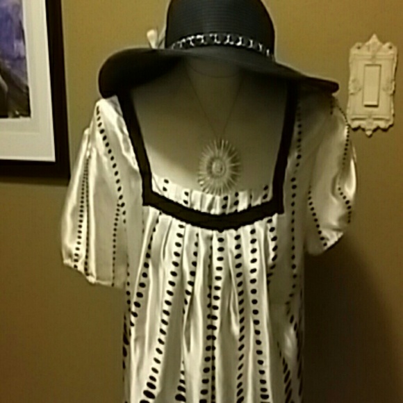 Blouse - Picture 3 of 4